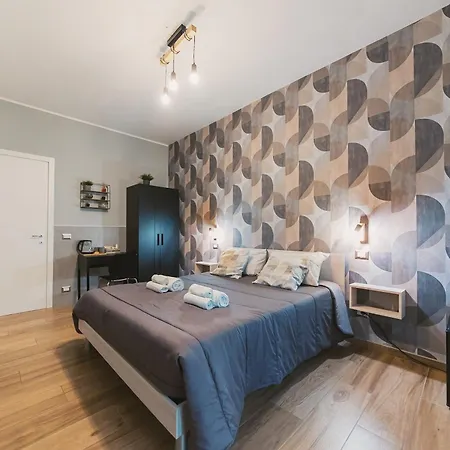 Konukevi Apulia Bari