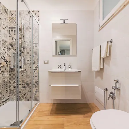 Apulia 3* Bari